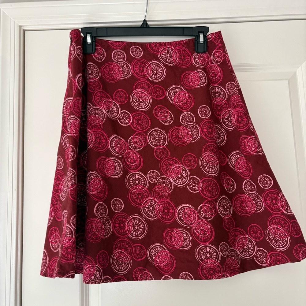 i.e. relaxed Women's Red and Pink Patterned Cotton Mini Skirt